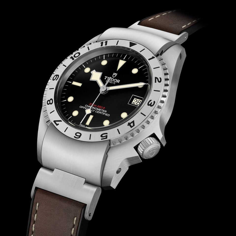 Baselworld 2019: Tudor mở rộng thế giới Black bay với bốn thiết kế mới - 4 Baselworld 2019: Tudor mở rộng thế giới Black bay với bốn thiết kế mới - 4