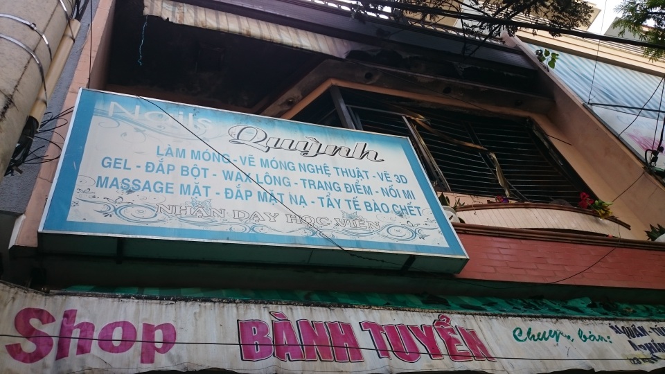 Cháy dữ dội, cửa hàng quần áo bị thiêu rụi - 1 Cháy dữ dội, cửa hàng quần áo bị thiêu rụi - 1