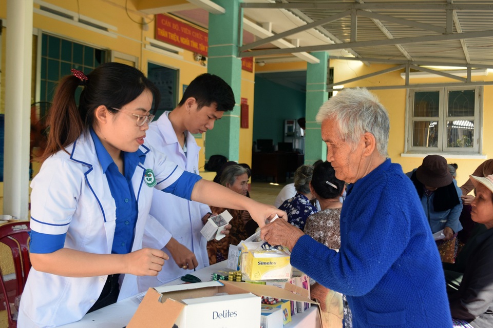 Phú Yên: Tuyên dương 35 Đoàn viên, thanh niên tiêu biểu - 1 Phú Yên: Tuyên dương 35 Đoàn viên, thanh niên tiêu biểu - 1