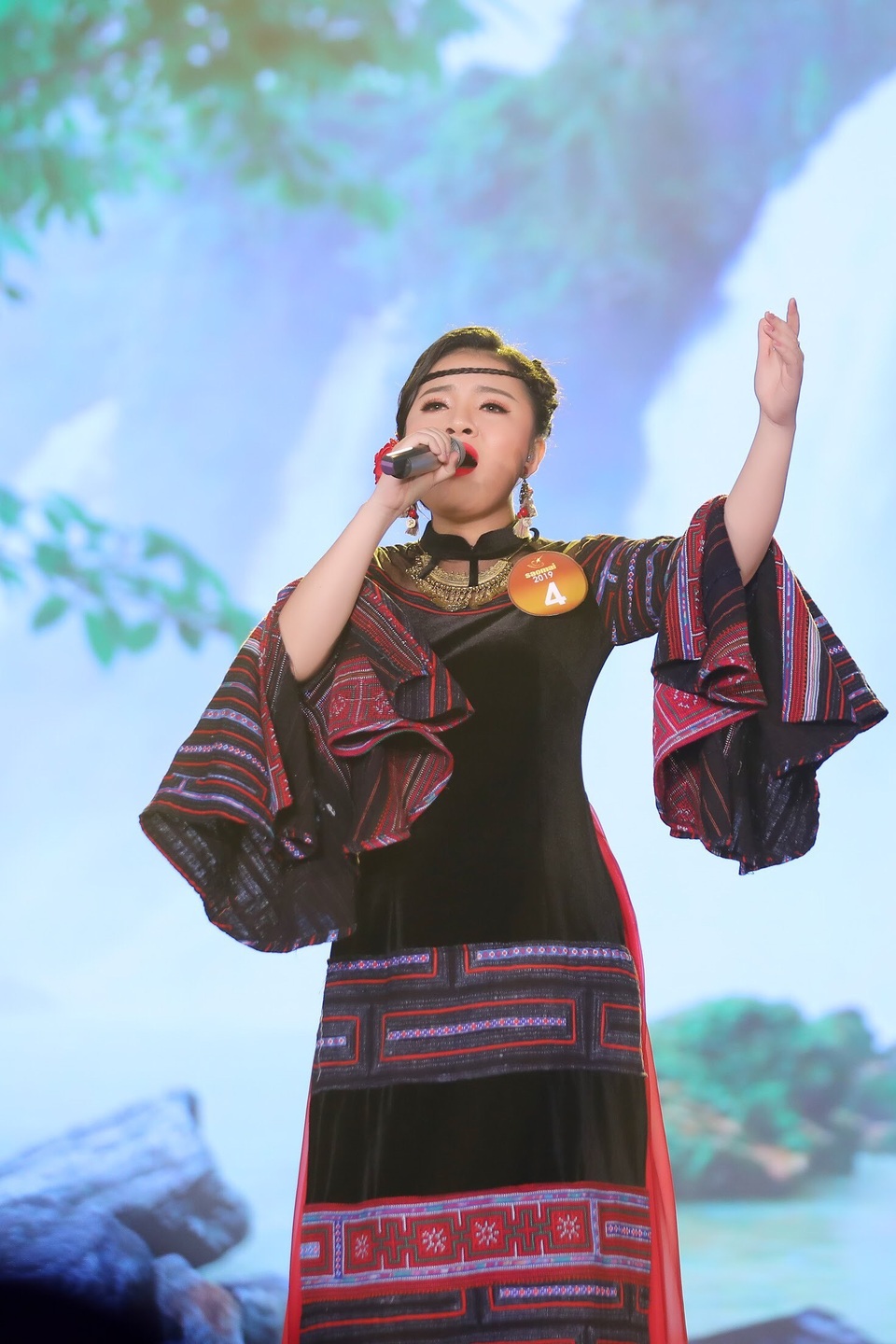 Tiết lộ thú vị về thí sinh nhỏ tuổi nhất chung kết Sao Mai 2019 - 1 Tiết lộ thú vị về thí sinh nhỏ tuổi nhất chung kết Sao Mai 2019 - 1
