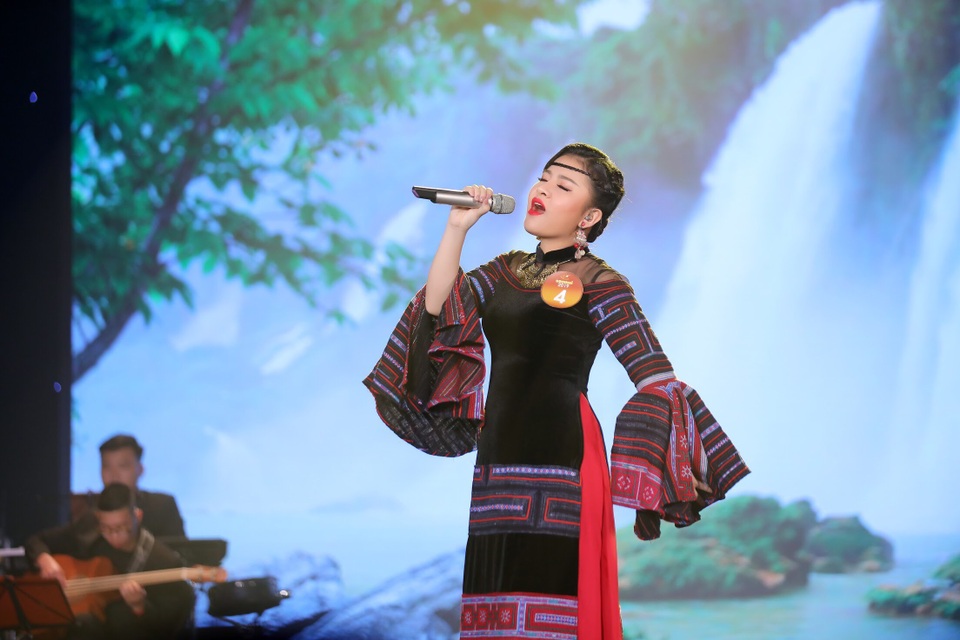 Tiết lộ thú vị về thí sinh nhỏ tuổi nhất chung kết Sao Mai 2019 - 2 Tiết lộ thú vị về thí sinh nhỏ tuổi nhất chung kết Sao Mai 2019 - 2