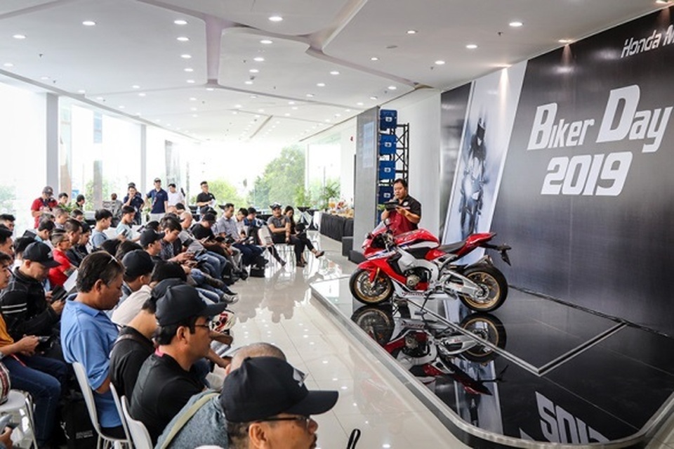 Ngày hội trải nghiệm môtô phân phối lớn đầu tiên của Honda tại Việt Nam - 1 Ngày hội trải nghiệm môtô phân phối lớn đầu tiên của Honda tại Việt Nam - 1