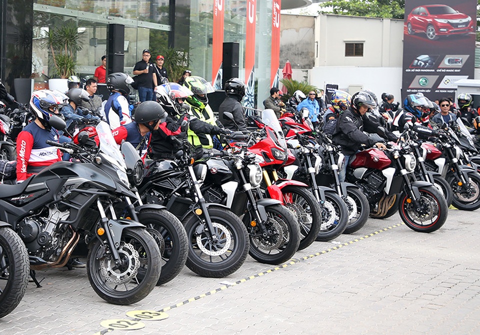 Ngày hội trải nghiệm môtô phân phối lớn đầu tiên của Honda tại Việt Nam - 2 Ngày hội trải nghiệm môtô phân phối lớn đầu tiên của Honda tại Việt Nam - 2