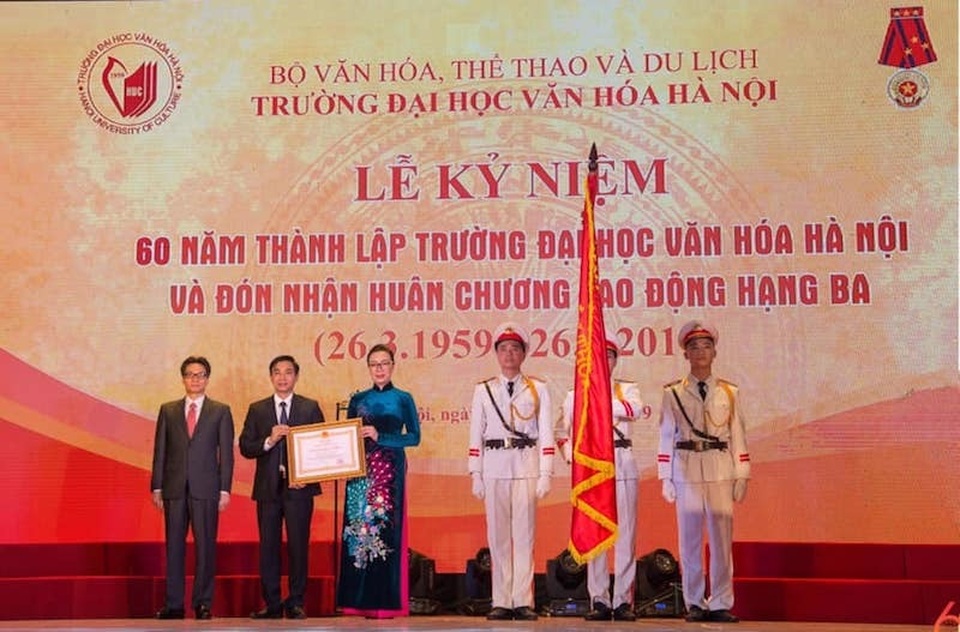 Phó Thủ tướng dự lễ kỷ niệm 60 năm ngày thành lập Trường Đại học Văn hoá Hà Nội - 1 Phó Thủ tướng dự lễ kỷ niệm 60 năm ngày thành lập Trường Đại học Văn hoá Hà Nội - 1