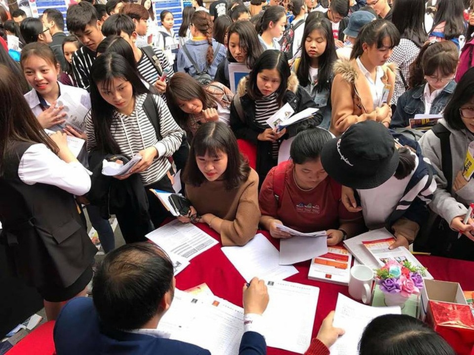 Trường Đại học Hà Nội xét tuyển thẳng học sinh chuyên, học sinh có chứng chỉ ngoại ngữ quốc tế - 1 Trường Đại học Hà Nội xét tuyển thẳng học sinh chuyên, học sinh có chứng chỉ ngoại ngữ quốc tế - 1