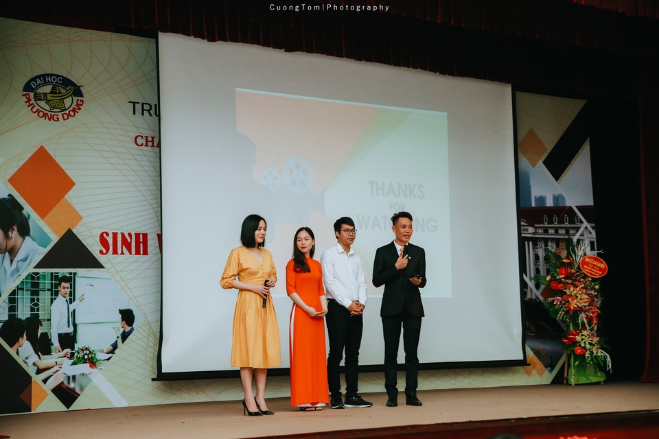 Sinh viên được đầu tư cho NCKH ngày càng hăng say và tự tin hơn với lĩnh vực học thuật của mình Sinh viên được đầu tư cho NCKH ngày càng hăng say và tự tin hơn với lĩnh vực học thuật của mình