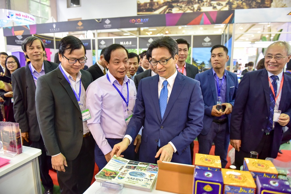 Hàng nghìn tour giảm giá đặc biệt trong ngày khai mạc Hội chợ Du lịch lớn nhất năm - 4 Hàng nghìn tour giảm giá đặc biệt trong ngày khai mạc Hội chợ Du lịch lớn nhất năm - 4