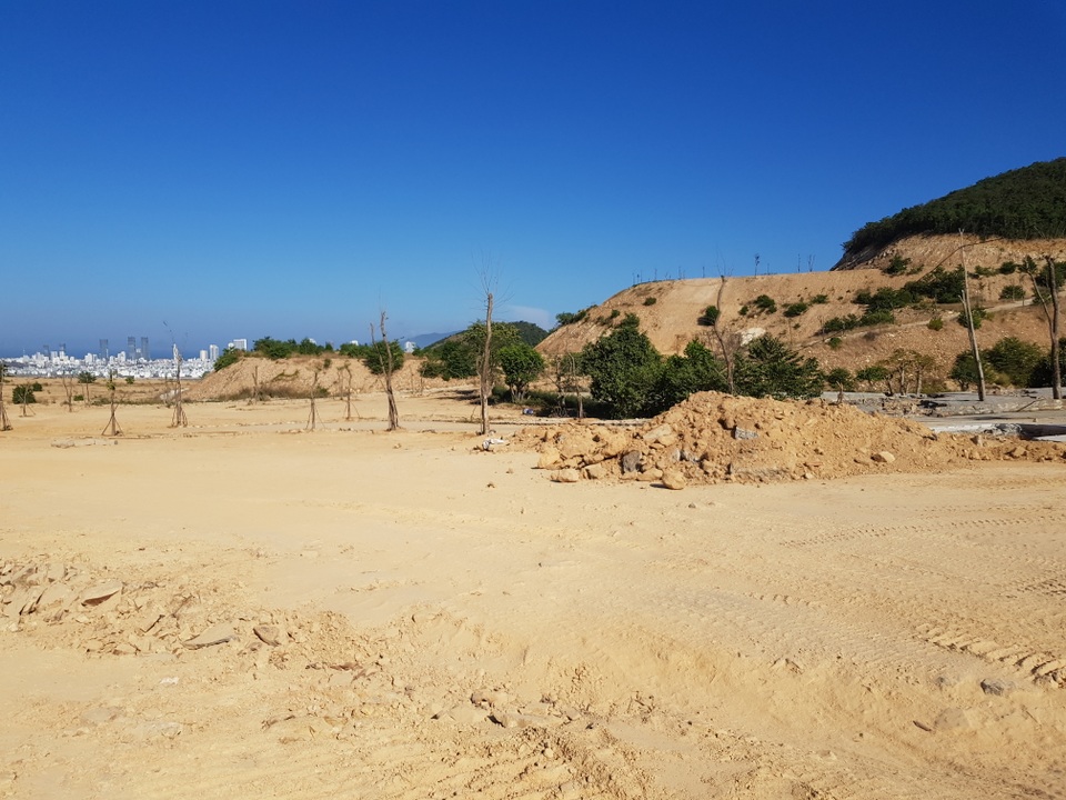 Dự án biệt thự, cáp treo... thi nhau “đổ về” núi Chín Khúc Nha Trang - 1 Dự án biệt thự, cáp treo... thi nhau “đổ về” núi Chín Khúc Nha Trang - 1