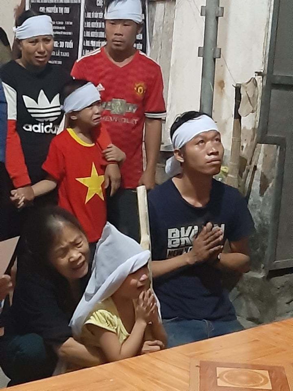 Vụ 5 người Việt tử nạn ở Thái Lan: Sao mẹ con chưa về?! - 3 Vụ 5 người Việt tử nạn ở Thái Lan: Sao mẹ con chưa về?! - 3