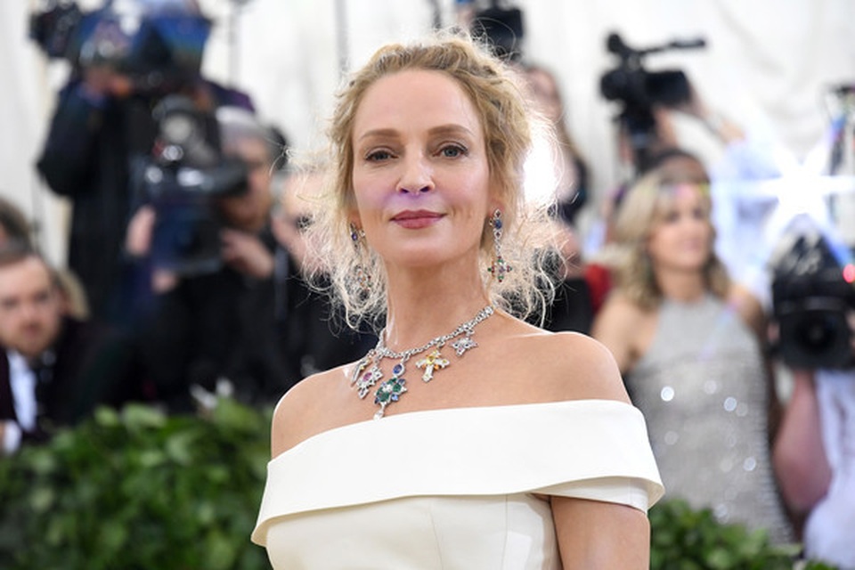 Uma Thurman trẻ hơn nhiều so với tuổi 49 - 6 Uma Thurman trẻ hơn nhiều so với tuổi 49 - 6