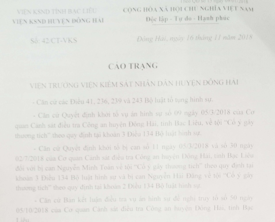 Thực nghiệm lại hiện trường vụ “cố ý gây thương tích còn nhiều mâu thuẫn” tại Bạc Liêu - 3 Thực nghiệm lại hiện trường vụ “cố ý gây thương tích còn nhiều mâu thuẫn” tại Bạc Liêu - 3
