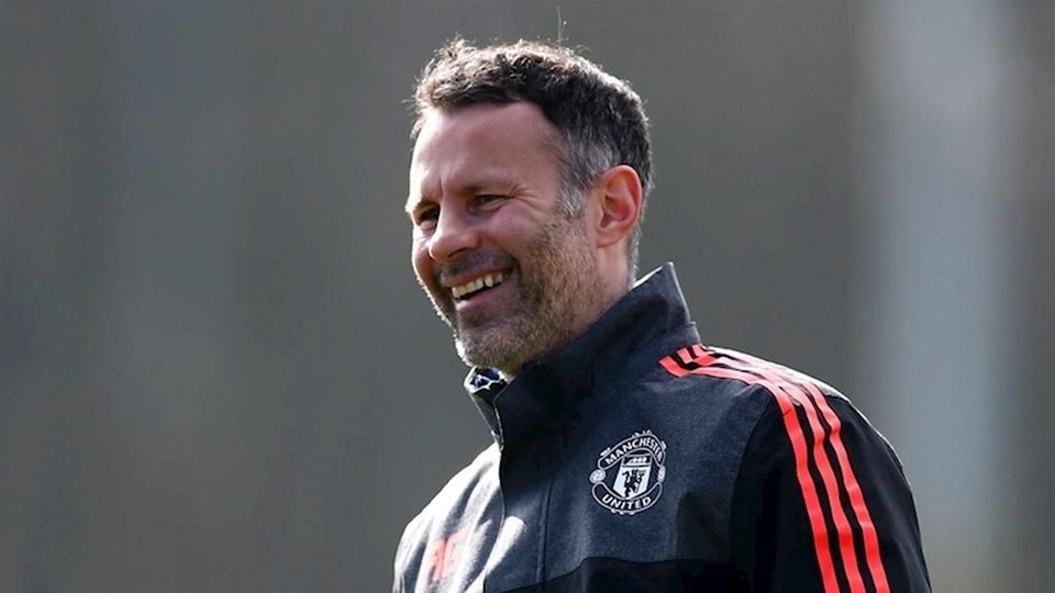 Giggs.jpg Giggs.jpg