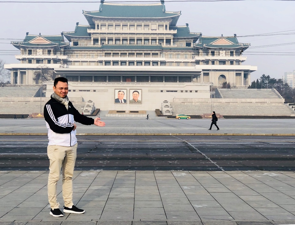 Hướng dẫn viên Việt kể lại chuyện “ly kỳ” khi dẫn khách du lịch ở Triều Tiên - 1 Hướng dẫn viên Việt kể lại chuyện “ly kỳ” khi dẫn khách du lịch ở Triều Tiên - 1