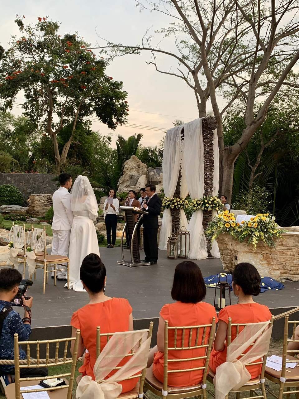 Chloe Gallery - Ốc đảo cảm xúc giữa lòng Sài Gòn - 4 Chloe Gallery - Ốc đảo cảm xúc giữa lòng Sài Gòn - 4