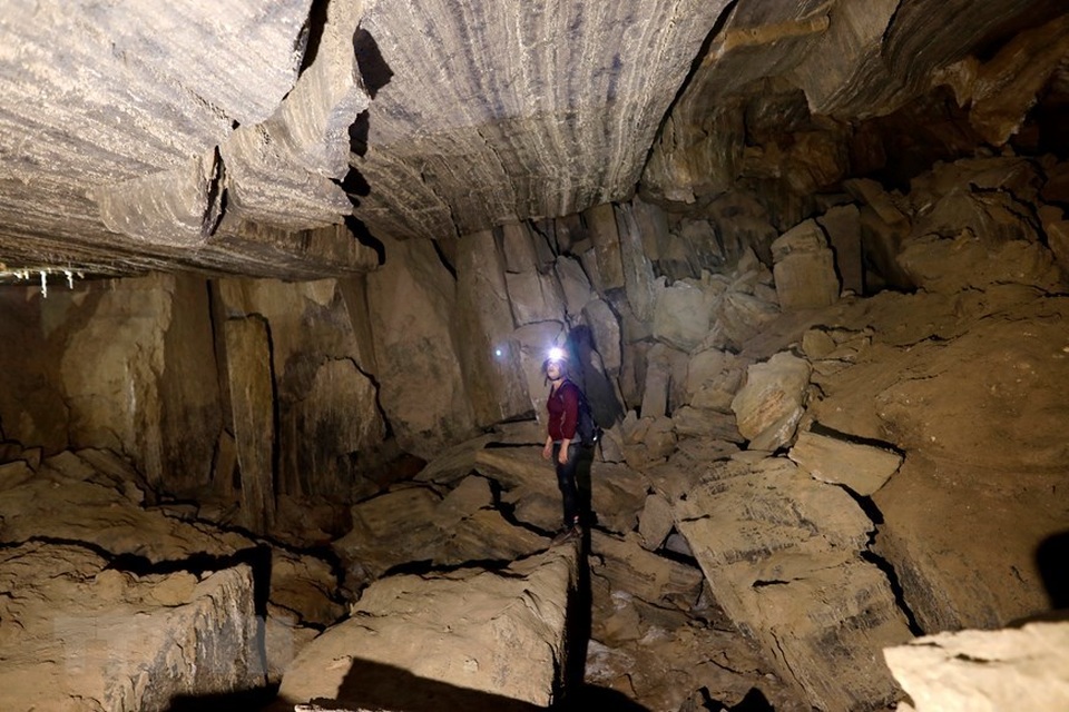 hang dong.jpg hang dong.jpg