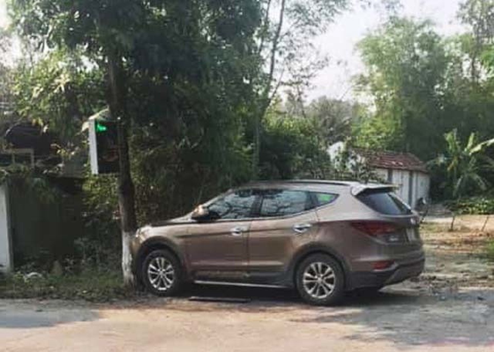 Giám đốc doanh nghiệp bị đâm tử vong: Nghi do ghen tuông - 2 Giám đốc doanh nghiệp bị đâm tử vong: Nghi do ghen tuông - 2