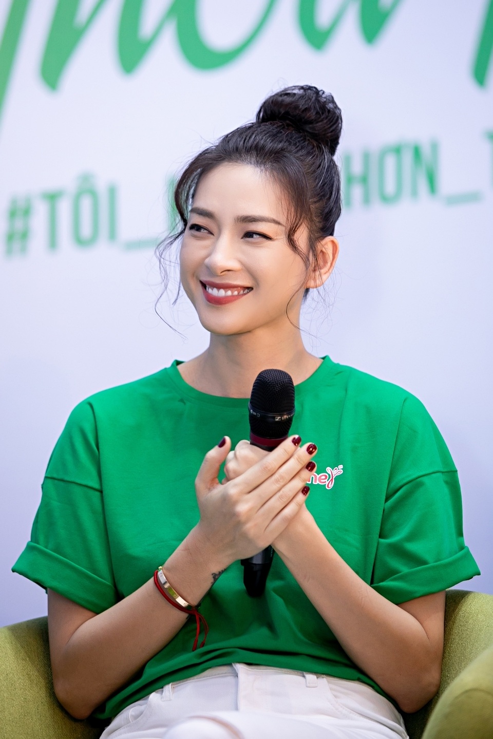 Ngo Thanh Van 6.jpg Ngo Thanh Van 6.jpg