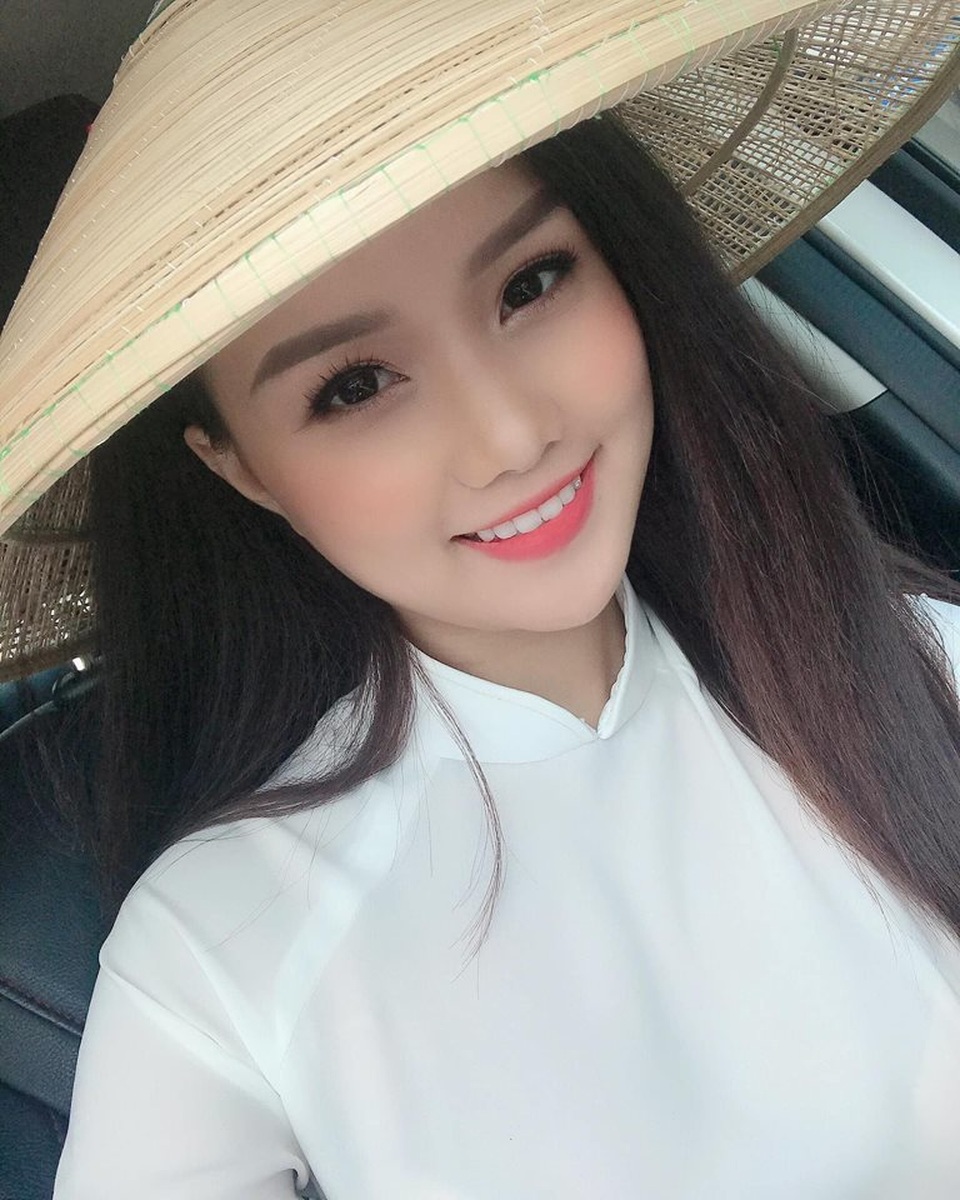 Nguyễn Thị Minh Hoàng6.jpg Nguyễn Thị Minh Hoàng6.jpg