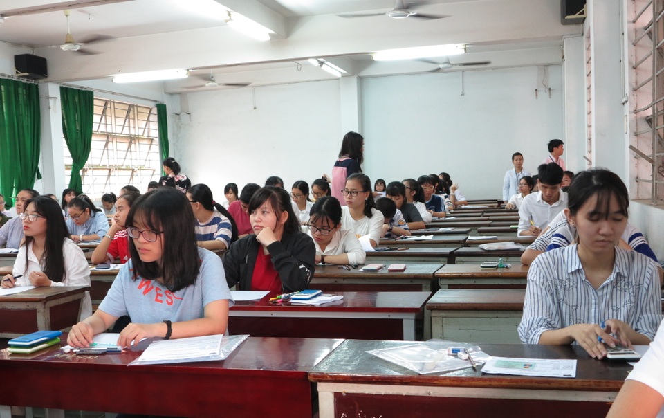 Bí quyết làm bài thi đánh giá năng lực đạt điểm trên 1.000 - 1 Bí quyết làm bài thi đánh giá năng lực đạt điểm trên 1.000 - 1