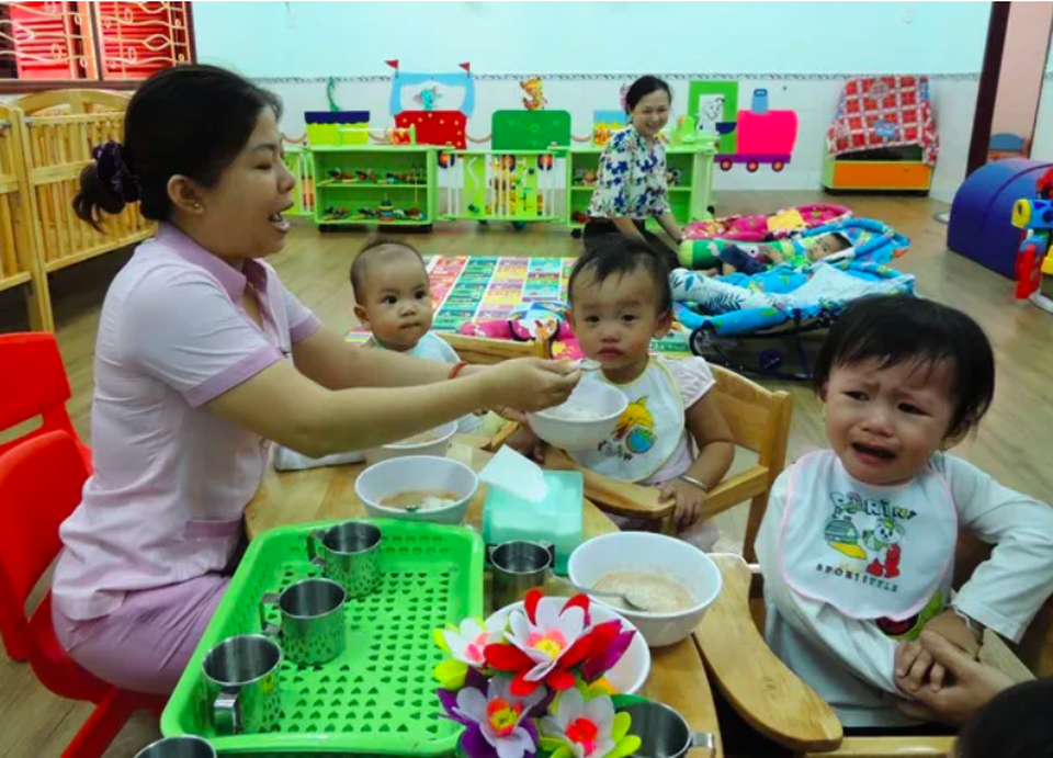 “Chiều” phụ huynh, nhiều trường học ở TPHCM “né” thịt lợn - 1 “Chiều” phụ huynh, nhiều trường học ở TPHCM “né” thịt lợn - 1