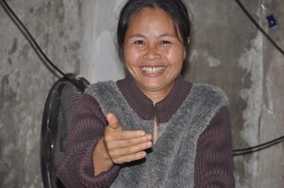 Bạn đọc giúp người mẹ bị câm điếc hơn 20 triệu đồng - 2 Bạn đọc giúp người mẹ bị câm điếc hơn 20 triệu đồng - 2