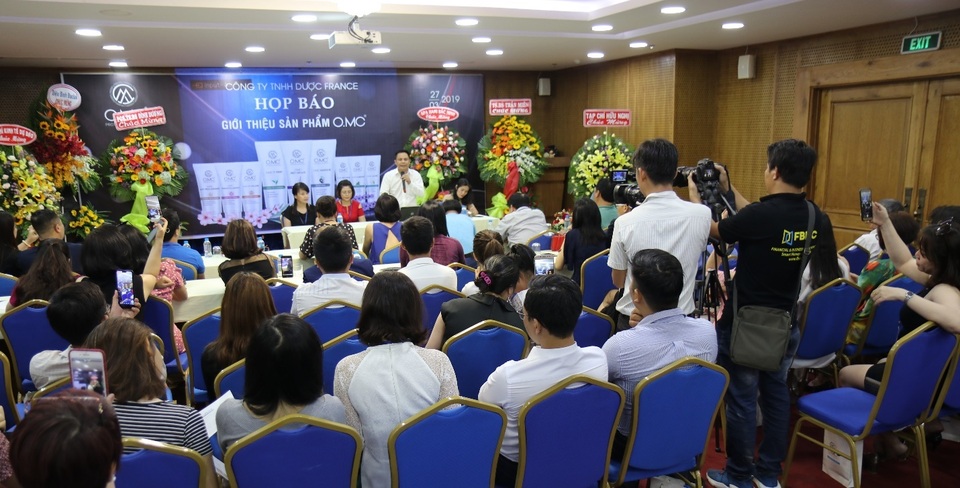 OMC- Dòng sản phẩm chăm sóc da cao cấp mới ra mắt của công ty dược France - 1 OMC- Dòng sản phẩm chăm sóc da cao cấp mới ra mắt của công ty dược France - 1