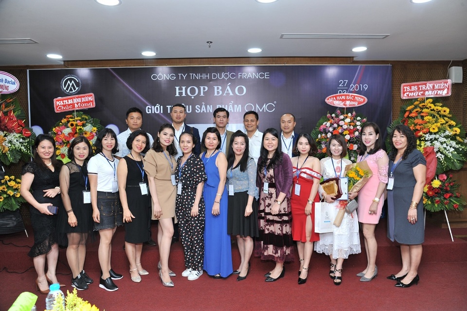 OMC- Dòng sản phẩm chăm sóc da cao cấp mới ra mắt của công ty dược France - 2 OMC- Dòng sản phẩm chăm sóc da cao cấp mới ra mắt của công ty dược France - 2