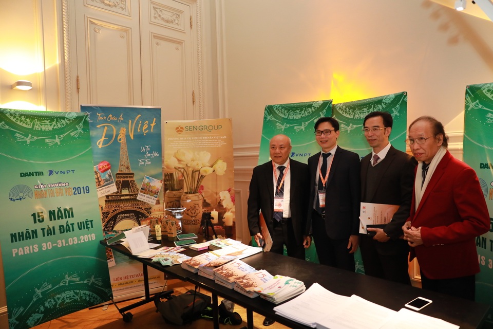 Giải thưởng Nhân tài Đất Việt tại Paris đặc biệt thu hút các nhà khoa học - 6 Giải thưởng Nhân tài Đất Việt tại Paris đặc biệt thu hút các nhà khoa học - 6