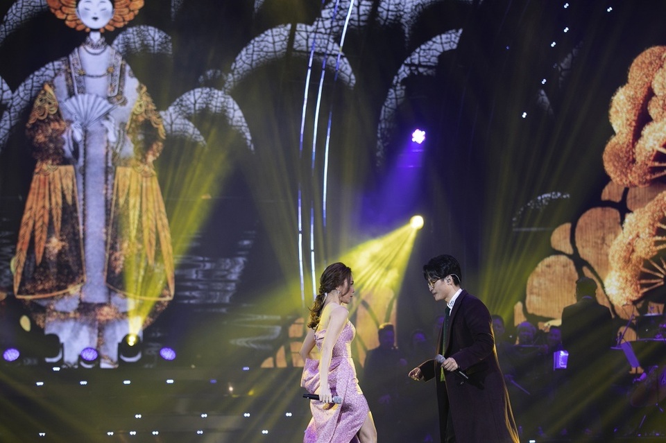 Hát nhạc Trịnh, Hồng Nhung thú nhận từng nghĩ rằng: “Mình hát hay nhất Việt Nam” - 19 Hát nhạc Trịnh, Hồng Nhung thú nhận từng nghĩ rằng: “Mình hát hay nhất Việt Nam” - 19