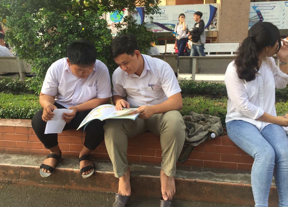 Cổng đăng ký trực tuyến thi năng lực ĐH Quốc gia TPHCM bị “treo” - 2 Cổng đăng ký trực tuyến thi năng lực ĐH Quốc gia TPHCM bị “treo” - 2