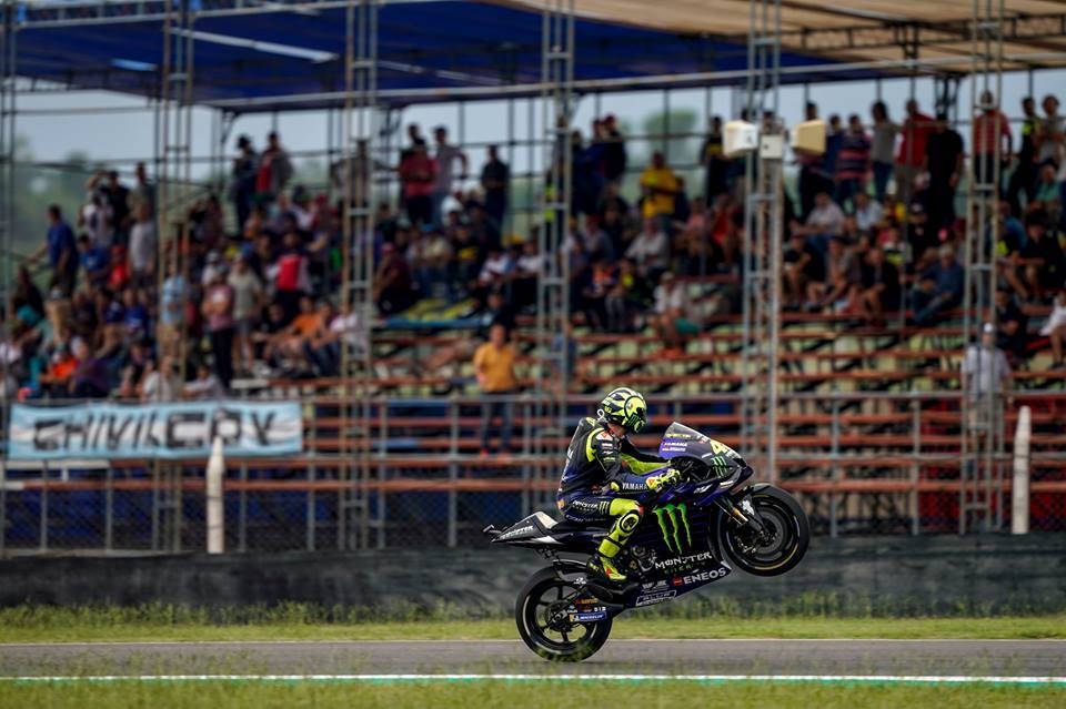 Chặng 2 MotoGP 2019: Marquez thắng dễ dàng tại Argentina - 8 Chặng 2 MotoGP 2019: Marquez thắng dễ dàng tại Argentina - 8