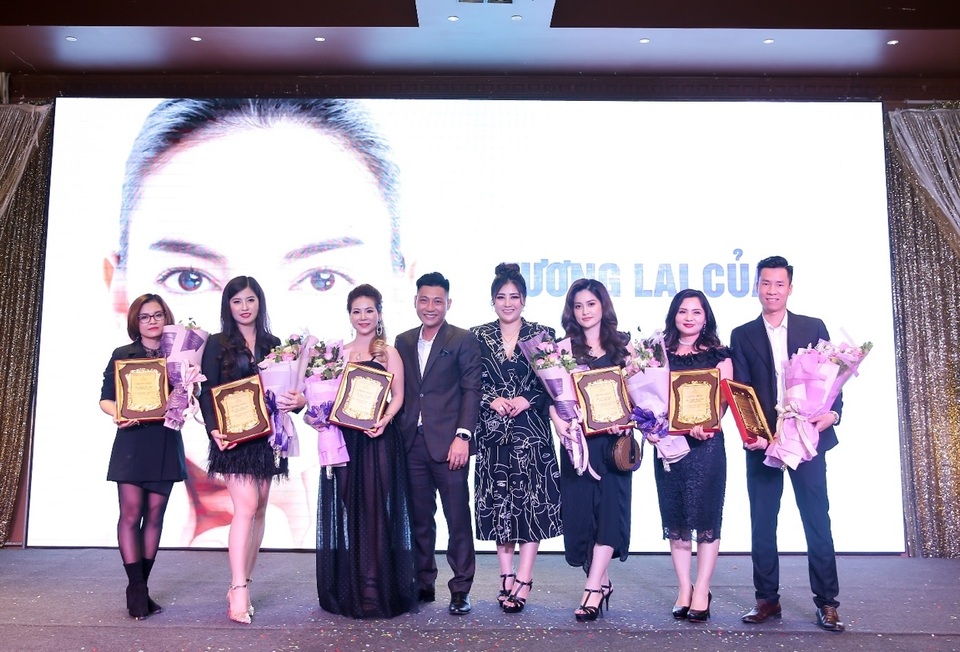 Ấn tượng lễ sinh nhật lần thứ 5 và ra mắt thương hiệu mỹ phẩm mới của Ngọc Tú Group - 6 Ấn tượng lễ sinh nhật lần thứ 5 và ra mắt thương hiệu mỹ phẩm mới của Ngọc Tú Group - 6