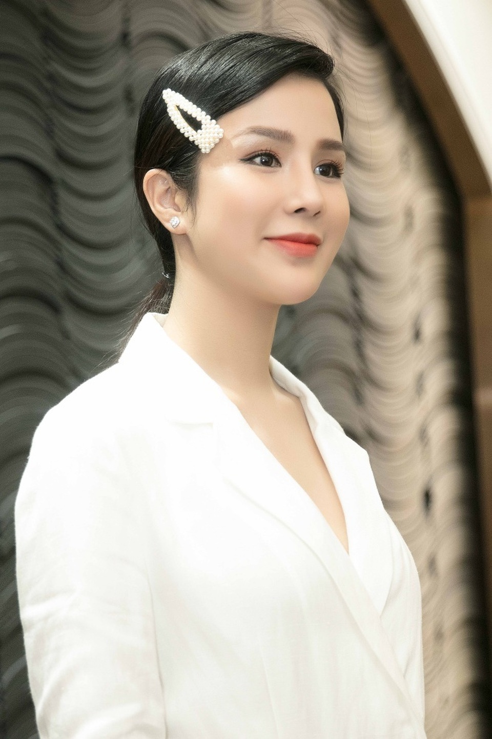 Loạt Hoa hậu, mỹ nhân Việt lấy chồng đại gia, hẹn hò mỹ nam tụ hội - 12 Loạt Hoa hậu, mỹ nhân Việt lấy chồng đại gia, hẹn hò mỹ nam tụ hội - 12