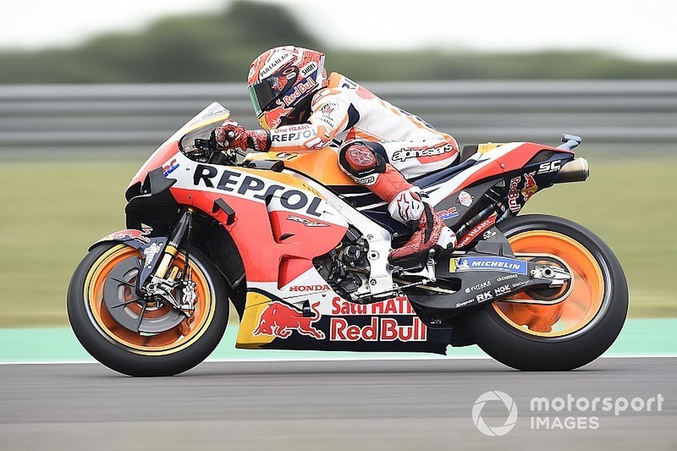 Chặng 2 MotoGP 2019: Marquez thắng dễ dàng tại Argentina - 5 Chặng 2 MotoGP 2019: Marquez thắng dễ dàng tại Argentina - 5