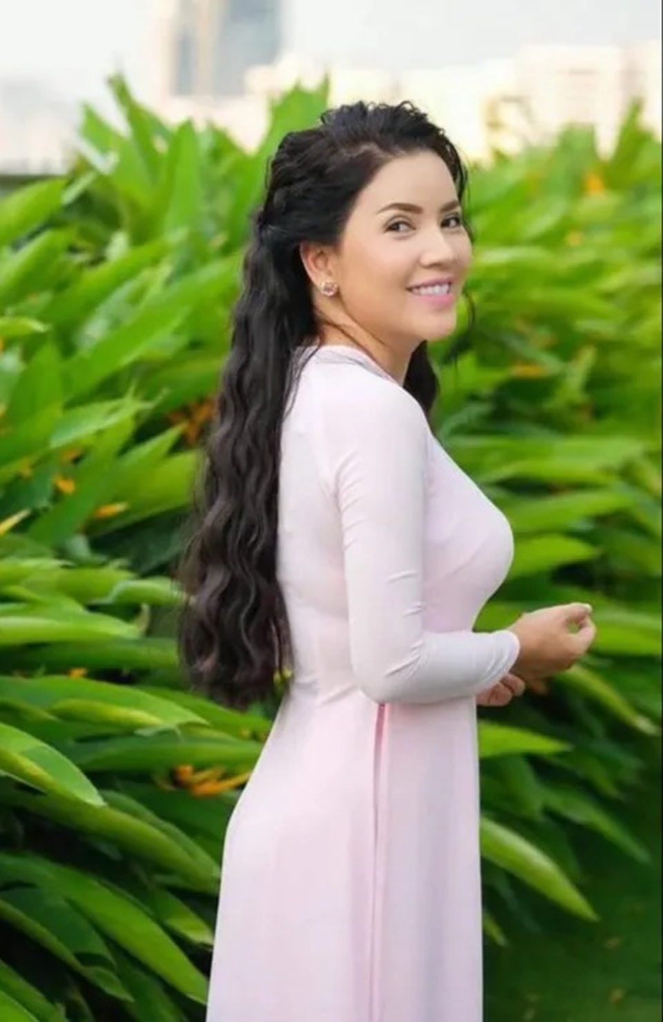 ngoctrinh.jpeg ngoctrinh.jpeg