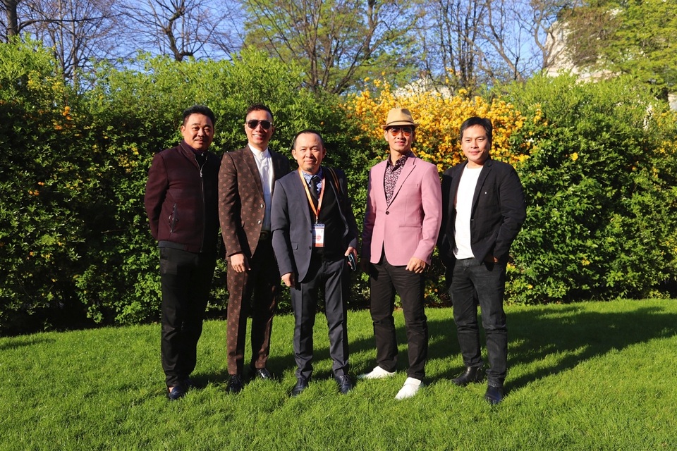 NTK Đỗ Trịnh Hoài Nam dự diễn đàn Người Việt có tầm ảnh hưởng tại Paris - 7 NTK Đỗ Trịnh Hoài Nam dự diễn đàn Người Việt có tầm ảnh hưởng tại Paris - 7