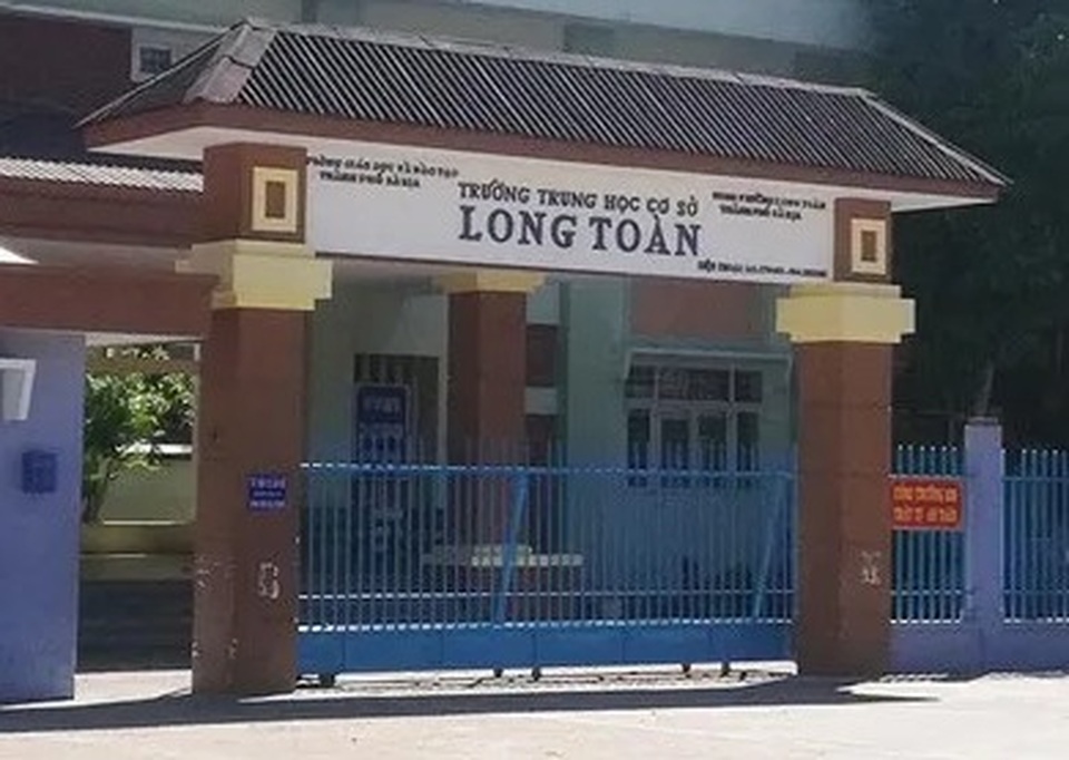 Bộ GDĐT chỉ đạo “nóng” vụ giáo viên bị tố đánh 22 học sinh ở Vũng Tàu - 1 Bộ GDĐT chỉ đạo “nóng” vụ giáo viên bị tố đánh 22 học sinh ở Vũng Tàu - 1