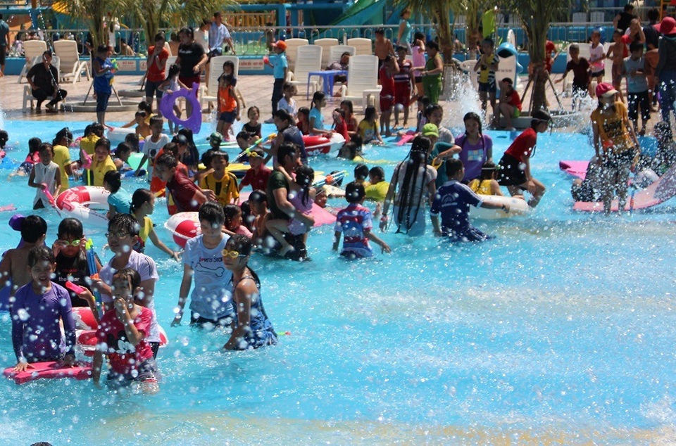 Mùa nắng nóng, coi chừng những bệnh nguy hiểm với mắt - 3