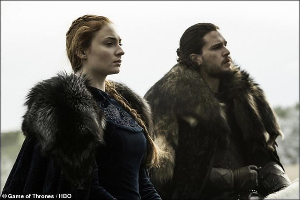 Sao phim Game of Thrones Sophie Turner tiết lộ cát sê bạn diễn cao gấp 3 lần - 1 Sao phim Game of Thrones Sophie Turner tiết lộ cát sê bạn diễn cao gấp 3 lần - 1
