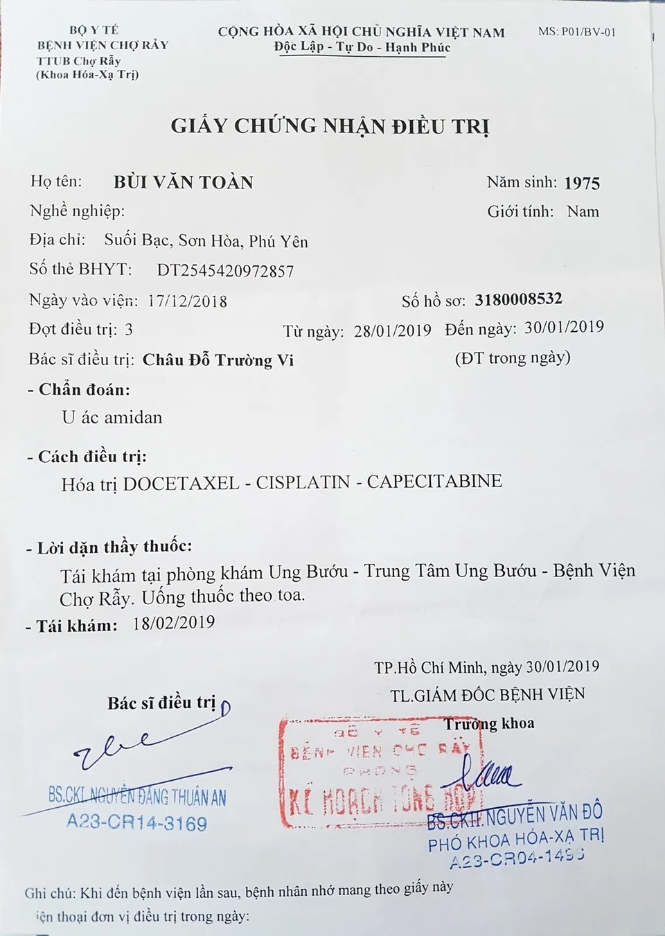 Bị ung thư, người đàn ông phó mặc bệnh tật giày vò ở nhà chờ chết - 2 Bị ung thư, người đàn ông phó mặc bệnh tật giày vò ở nhà chờ chết - 2