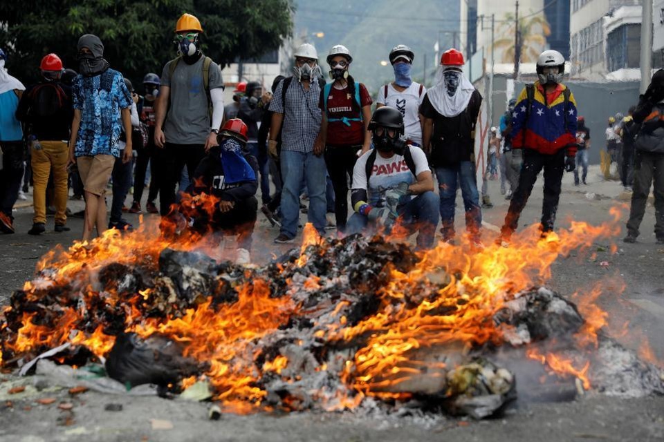 “Phao cứu sinh” của Venezuela trong cuộc khủng hoảng - 3 “Phao cứu sinh” của Venezuela trong cuộc khủng hoảng - 3