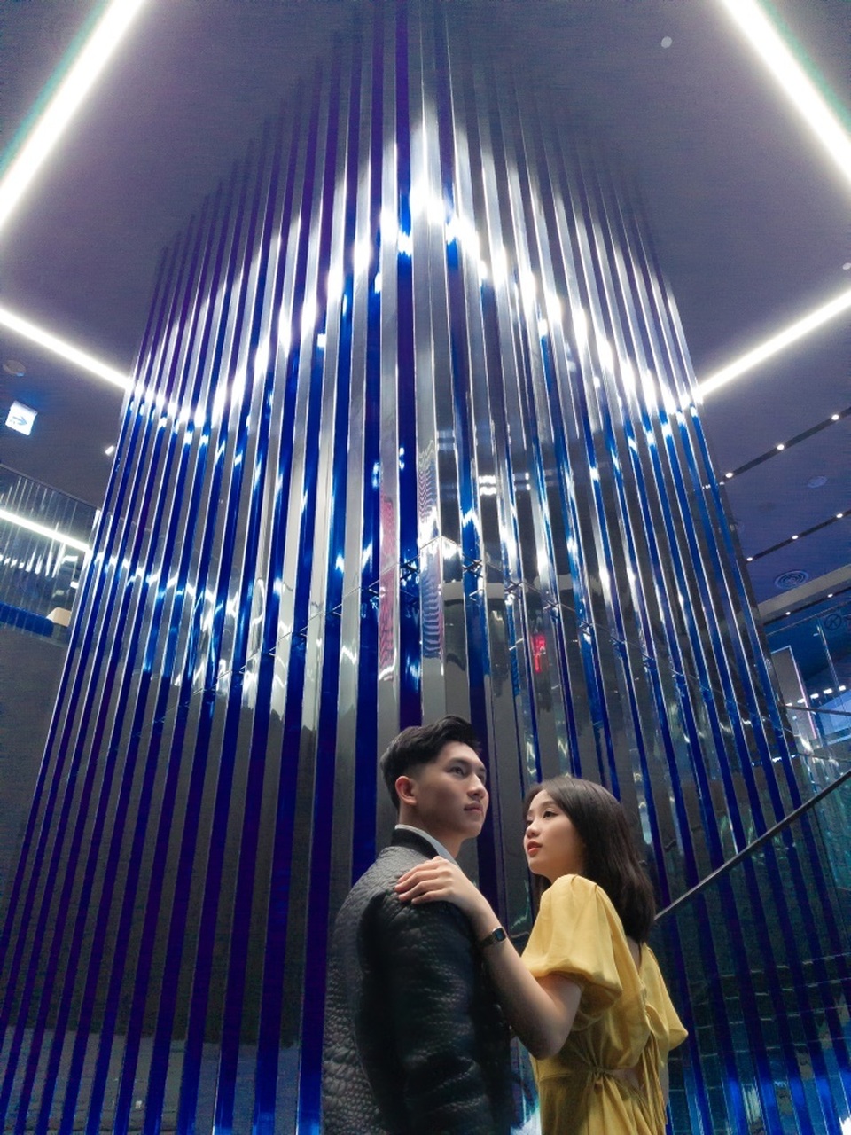 Check-in “bức tường xanh” sang chảnh bậc nhất Sài Gòn - 3