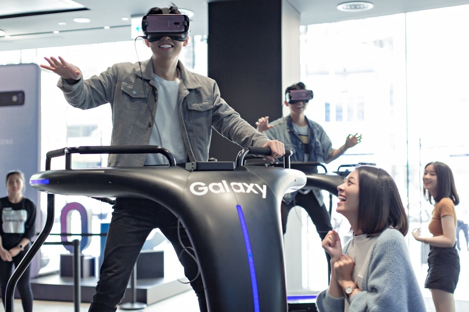 Check-in “bức tường xanh” sang chảnh bậc nhất Sài Gòn - 6