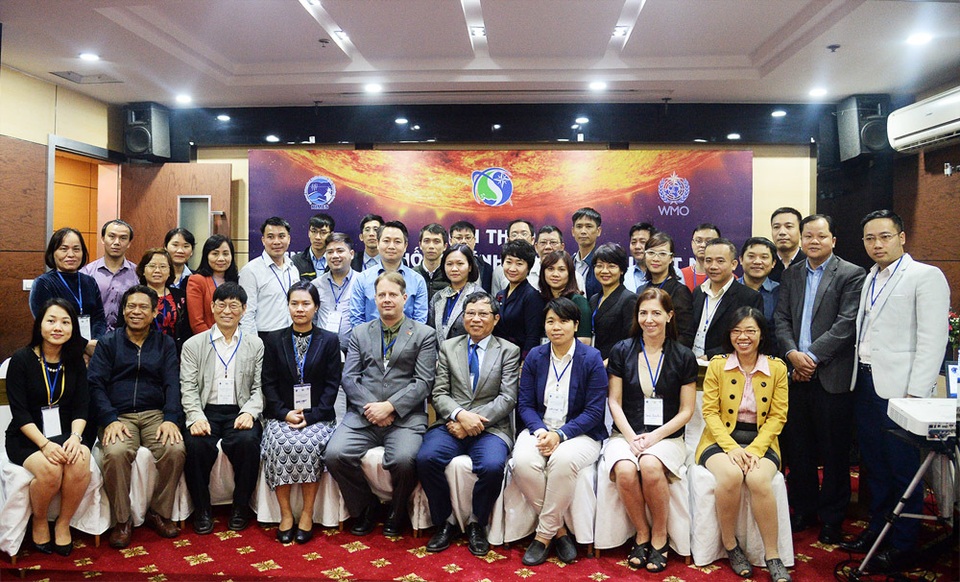 Phải tăng cường hệ thống cảnh báo sớm đa thiên tai cho Việt Nam - 3 Phải tăng cường hệ thống cảnh báo sớm đa thiên tai cho Việt Nam - 3