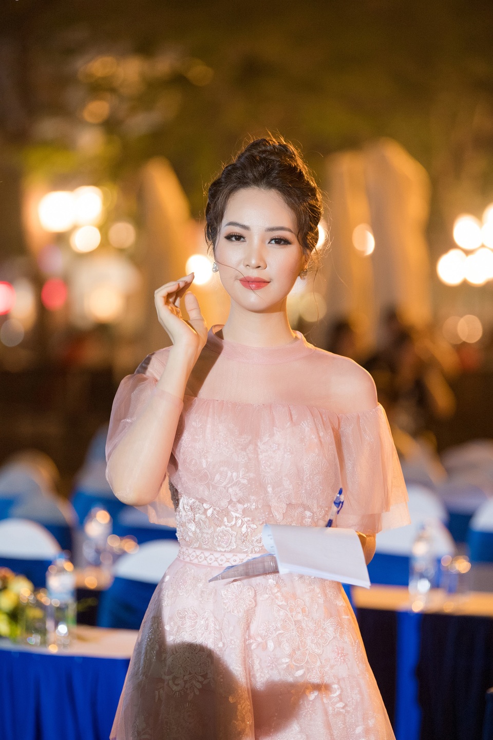 Á hậu Thuỵ Vân tiết lộ điều cô không ngờ về H’Hen Niê - 3 Á hậu Thuỵ Vân tiết lộ điều cô không ngờ về H’Hen Niê - 3