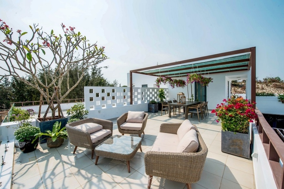 Khám phá villa “mộc” bên bờ Long Hải - 3