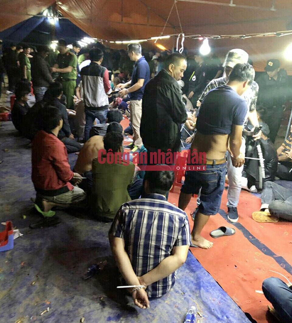 Gian nan triệt phá sới bạc “khủng” ở Tây Nguyên - 3