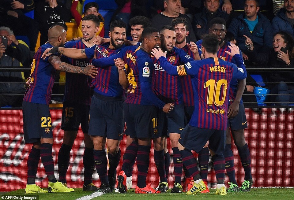 Villarreal 4-4 Barcelona: Messi, Suarez ghi bàn ở phút bù giờ - 14 Villarreal 4-4 Barcelona: Messi, Suarez ghi bàn ở phút bù giờ - 14