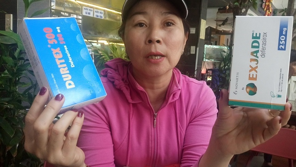Bệnh nhân bất ngờ bị đổi thuốc, nhiều thân nhân “sốc” - 1 Bệnh nhân bất ngờ bị đổi thuốc, nhiều thân nhân “sốc” - 1
