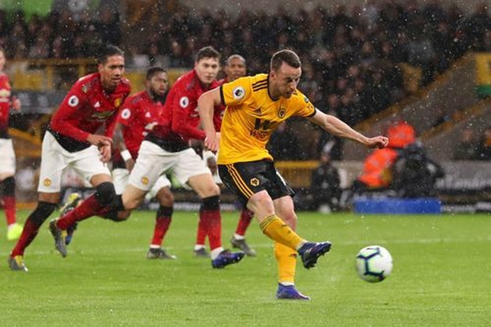 Những khoảnh khắc ở trận thua ngược của Man Utd trước Wolves - 11 Những khoảnh khắc ở trận thua ngược của Man Utd trước Wolves - 11